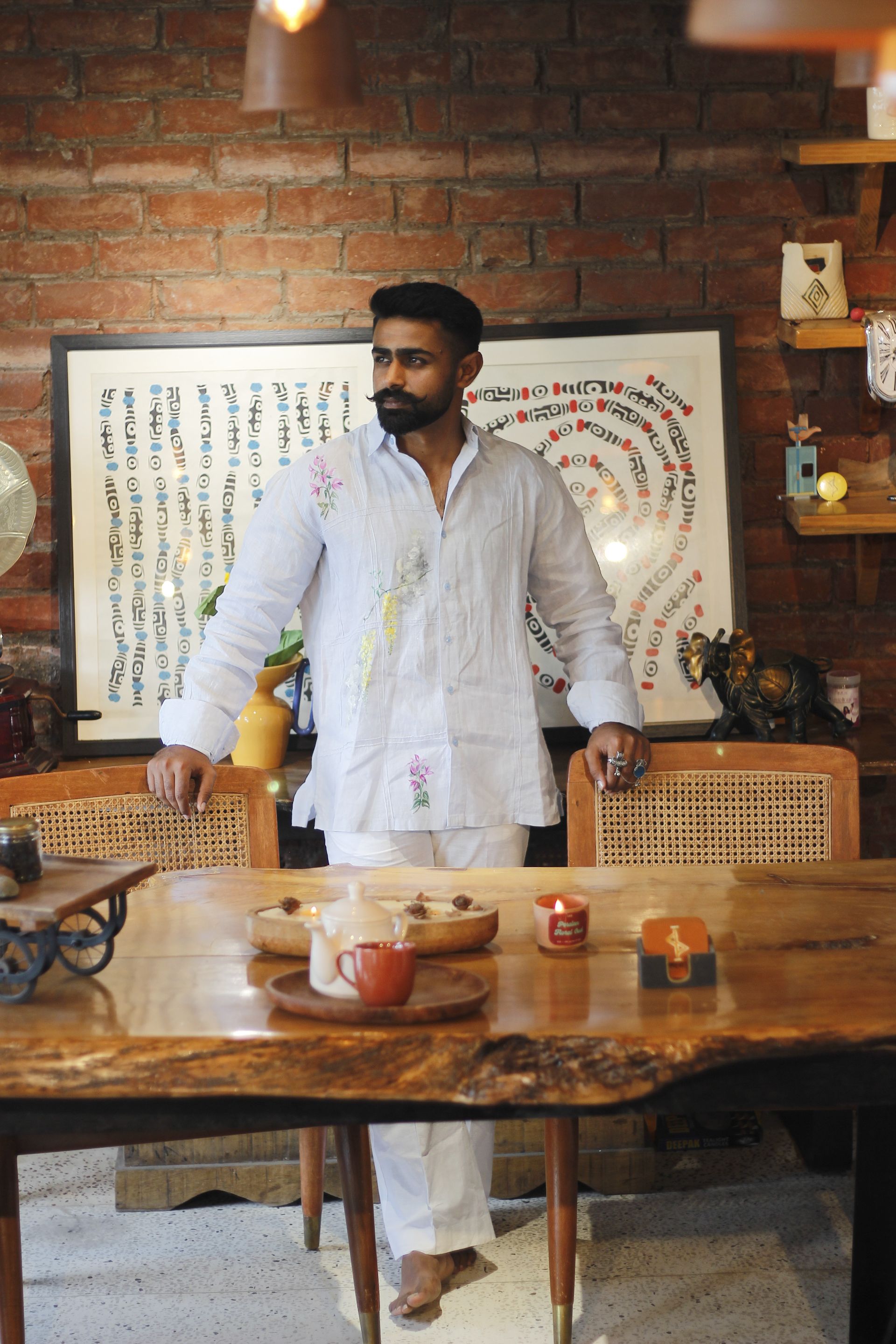 TASVEER-E-GHATA — 1